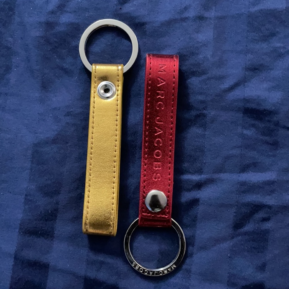 AUTHENTIC! Marc Jacobs key rings